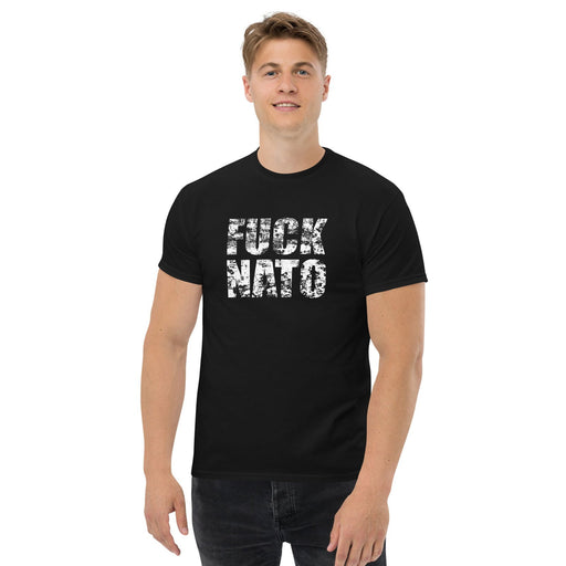 Klassisches T-Shirt "Fuck NATO" - realsatireportal