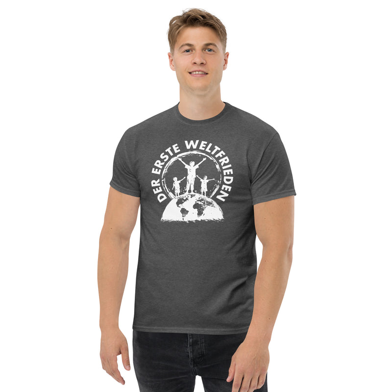 Klassisches T-Shirt "Der erste Weltfrieden"
