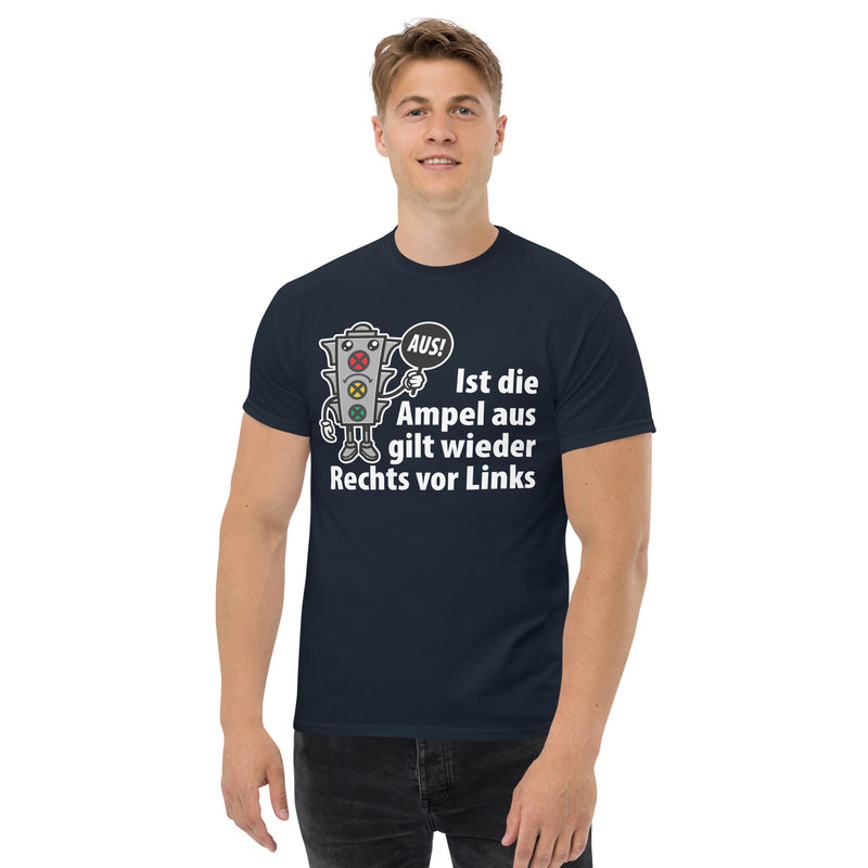 Klassisches T-Shirt "Rechts vor Links